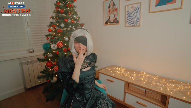 2B из Nier Automata кайфует от твердого члена в киске