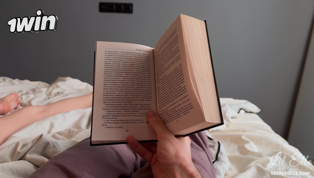 Денег, нет! – приемная сестра помогла мне опустошить яйца